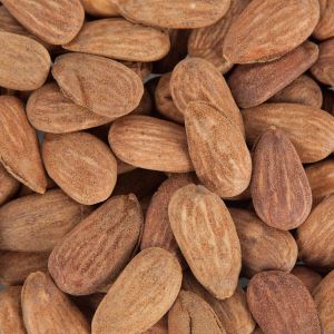 Imagen de Almendra cruda con piel